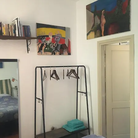 La Casa Dell'attore לינה וארוחת בוקר 3*