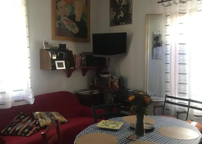 La Casa Dell'attore 3* 볼로냐